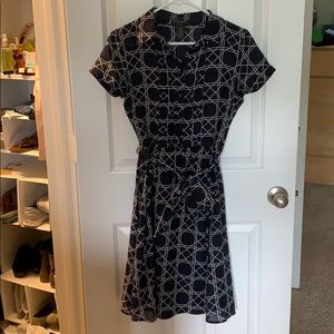 Banana republic button down tie front dress